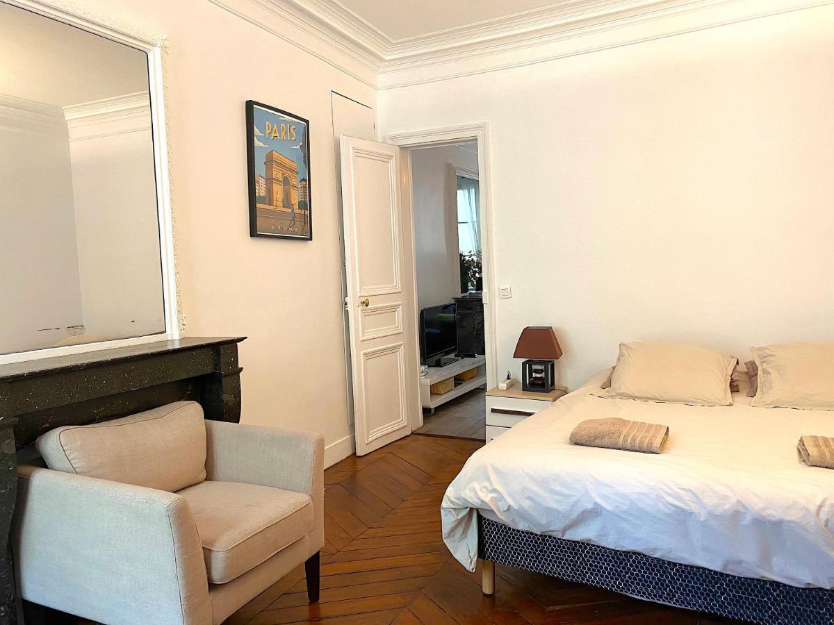 Real Parisian Apartment With 2 Bedrooms And Ac Bagian luar foto